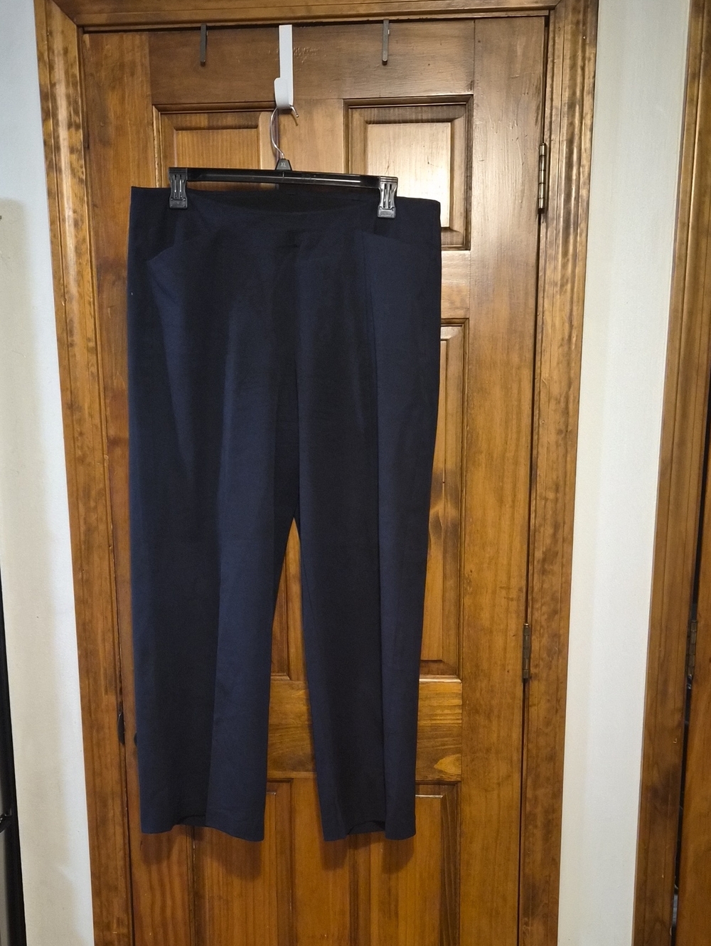 Old Navy Straight-Leg Navy Pull-On Pants